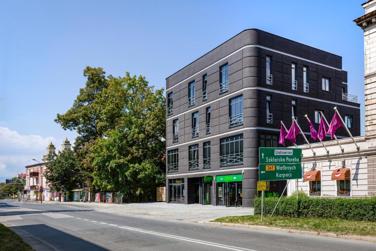 Luxo Apartments 13 옐레니아구라 외부 사진